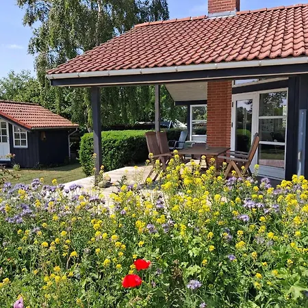 Cozy Summer House By The And Forest, Haderslev