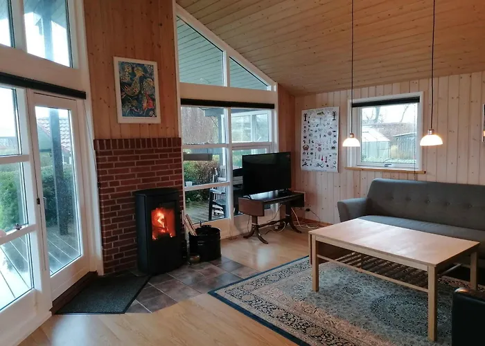 Cozy Summer House By The And Forest * 하데르슬레우